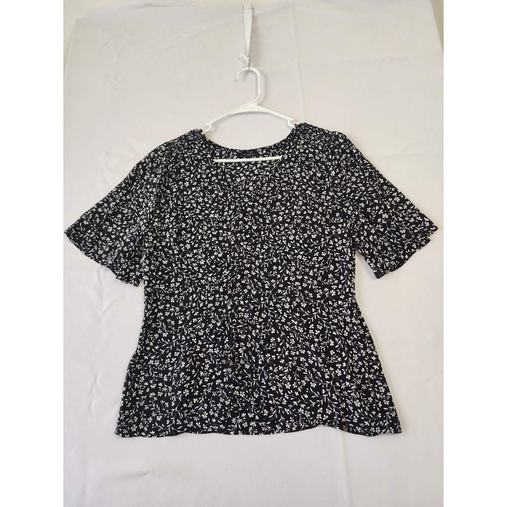 Talbots Women's Size 8 Black White Floral Blouse‎ Short Sleeve Peasant Top